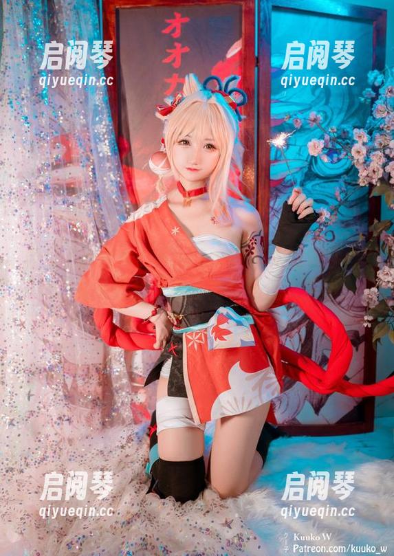 Kuuko W 看见了新世界!Kuuko W带来的玛丽·罗斯比基尼自拍原图,简直是低调奢华。